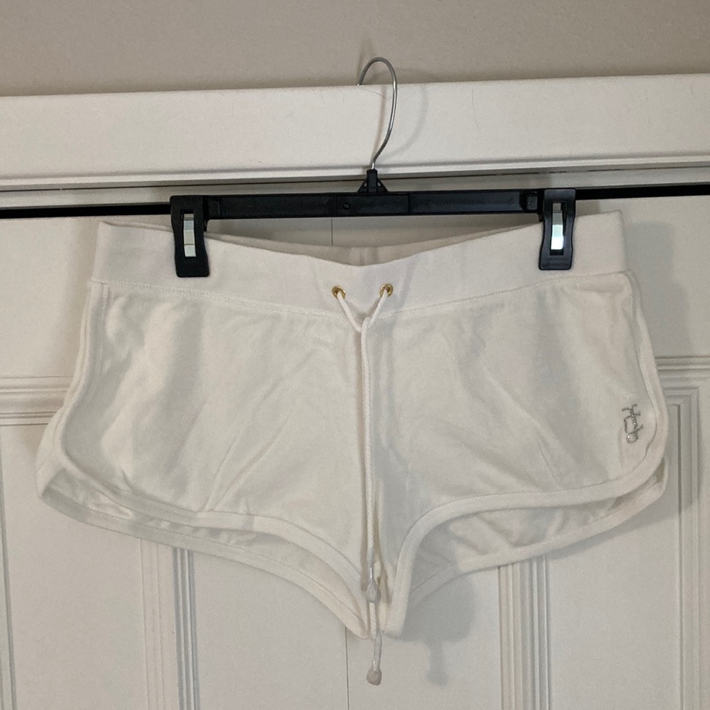 NWOTJuicy Couture White Women's Shorts Med
